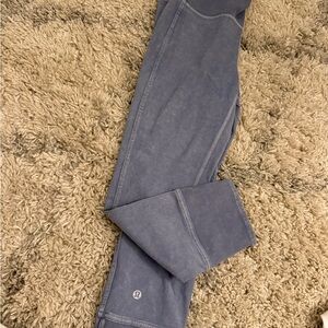 Lululemon Women's Blue leggings